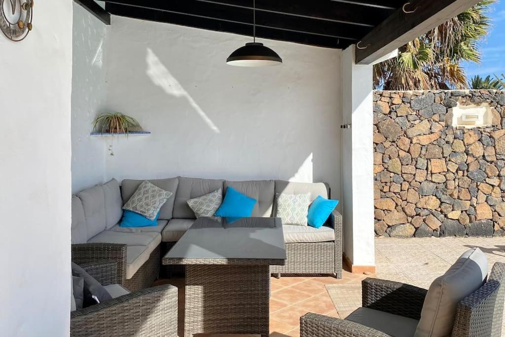Casa Yukka Villa With Heated Pool 라하레스 외부 사진