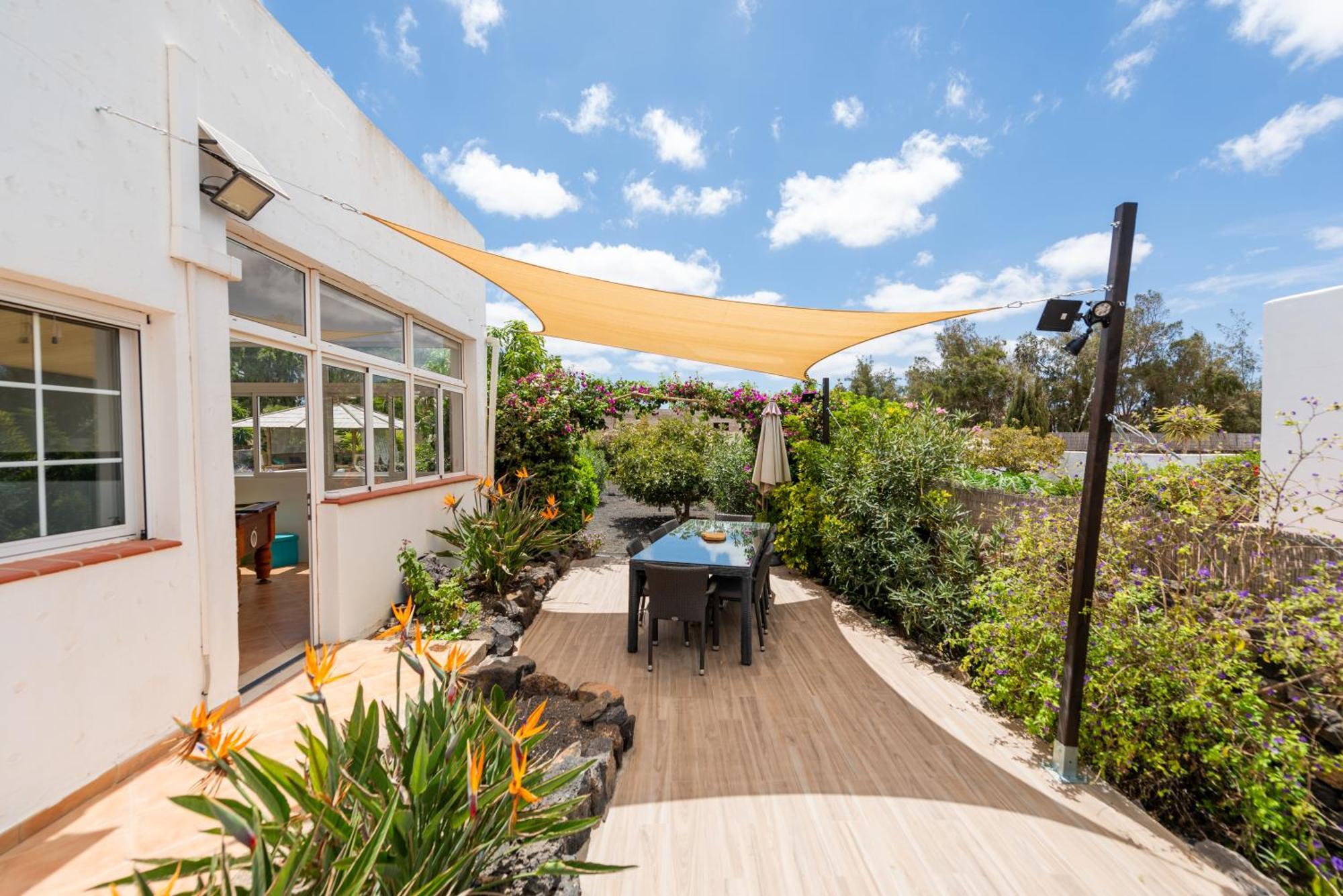 Casa Yukka Villa With Heated Pool 라하레스 외부 사진