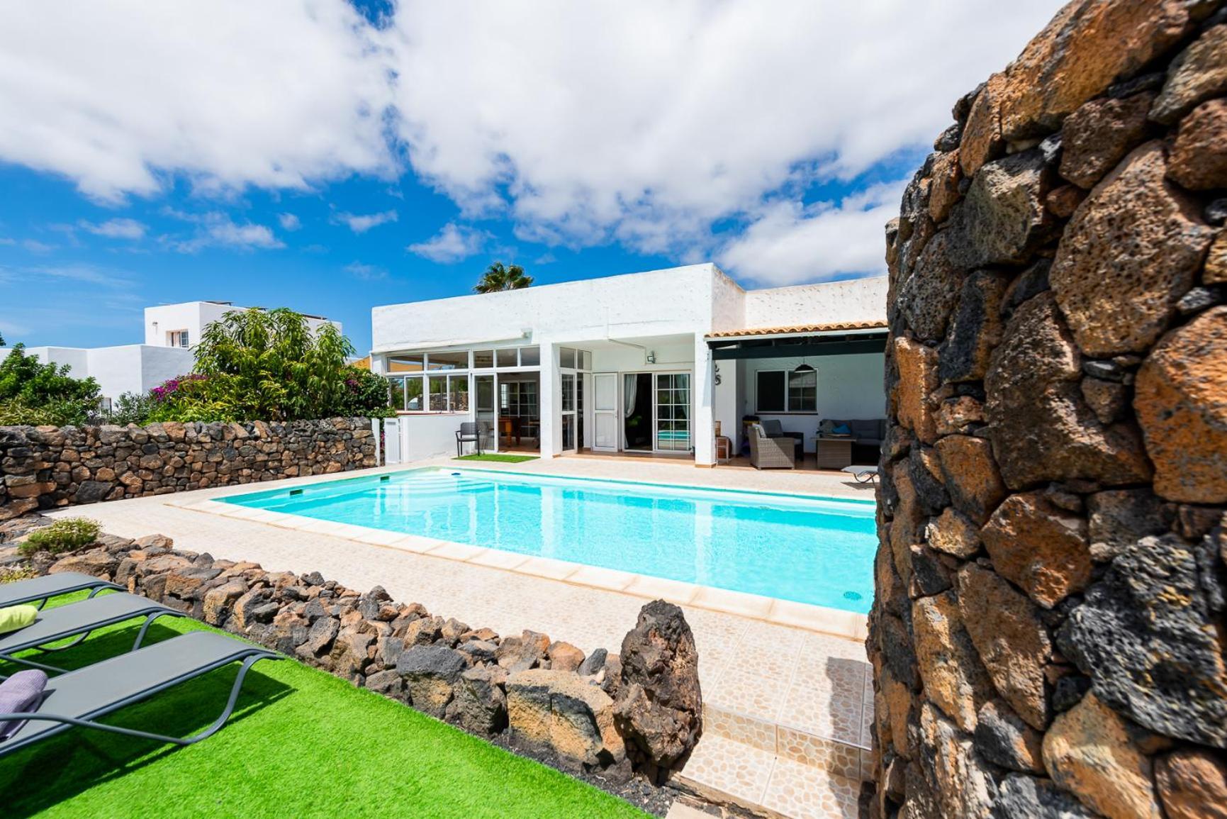 Casa Yukka Villa With Heated Pool 라하레스 외부 사진