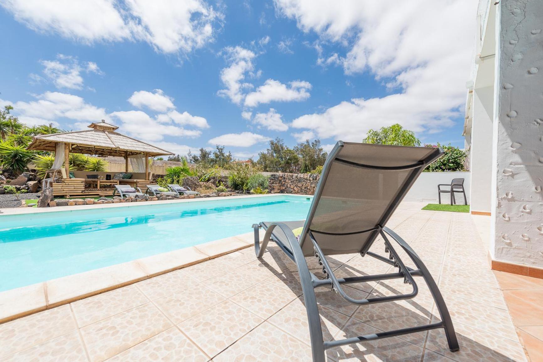 Casa Yukka Villa With Heated Pool 라하레스 외부 사진